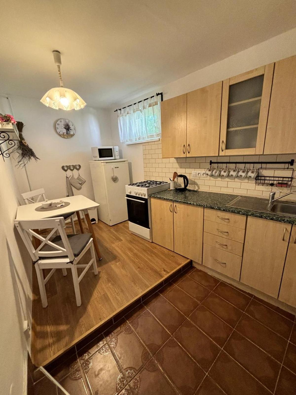 Apartman Vendy Karlovy Vary Ngoại thất bức ảnh